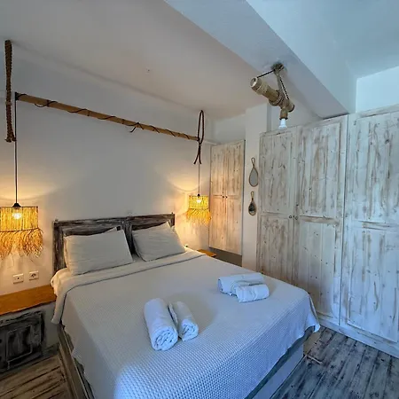 Atlazia Lejlighedshotel Alinda (Leros)