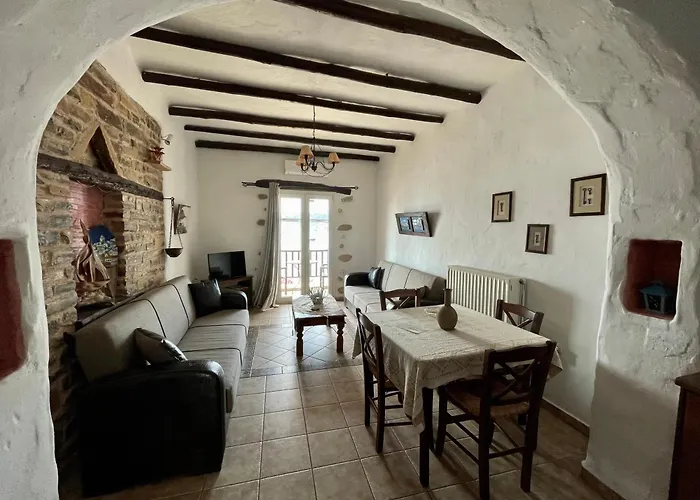 Atlazia Alinda (Leros)