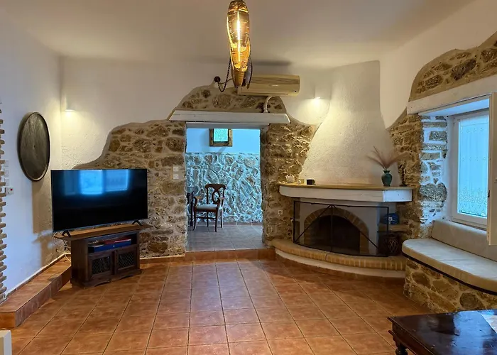 Atlazia Alinda (Leros)