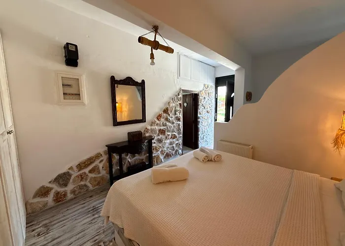 Atlazia Alinda (Leros)